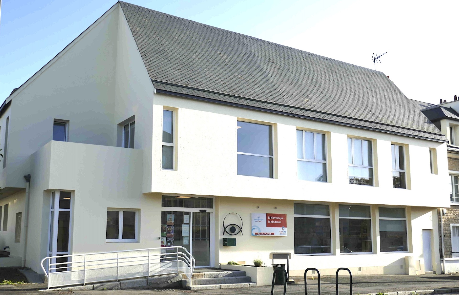 RÃ©sultat de recherche d'images pour "bibliotheque alexis de tocqueville"